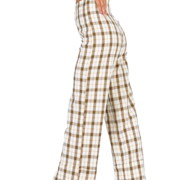 Princess Polly High Waisted Pants - Picture 2 of 5